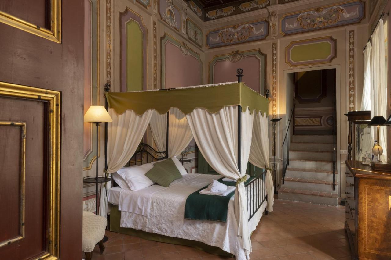 Castello Costaguti Hotel Roccalvecce Kültér fotó