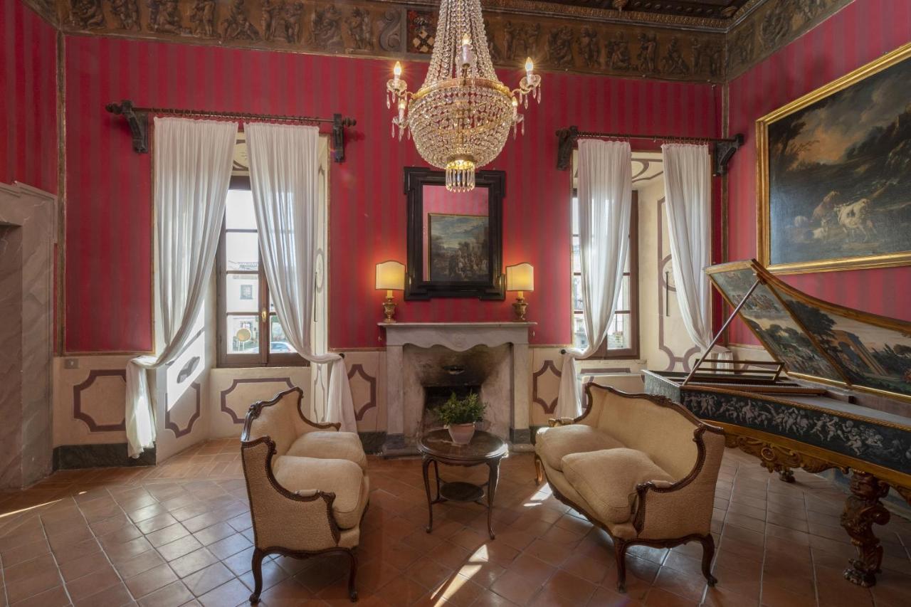 Castello Costaguti Hotel Roccalvecce Kültér fotó
