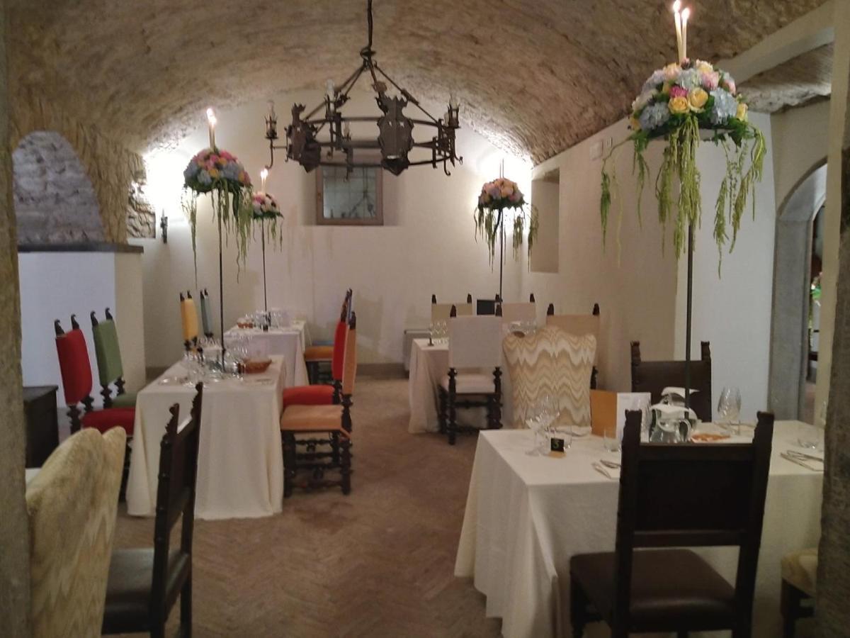 Castello Costaguti Hotel Roccalvecce Kültér fotó