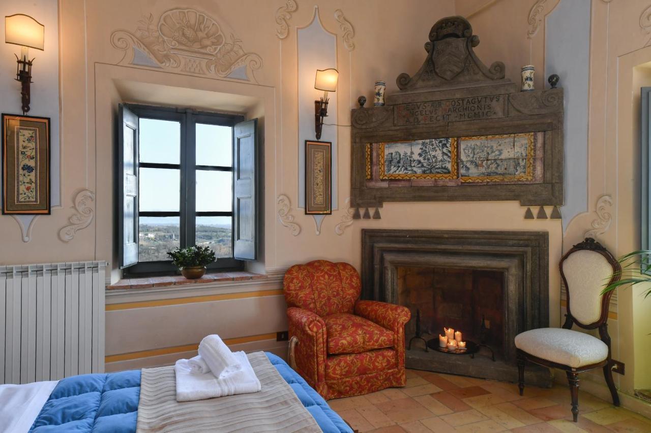 Castello Costaguti Hotel Roccalvecce Kültér fotó