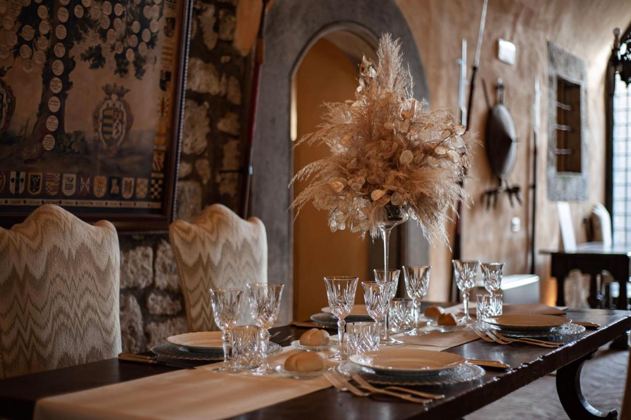 Castello Costaguti Hotel Roccalvecce Kültér fotó