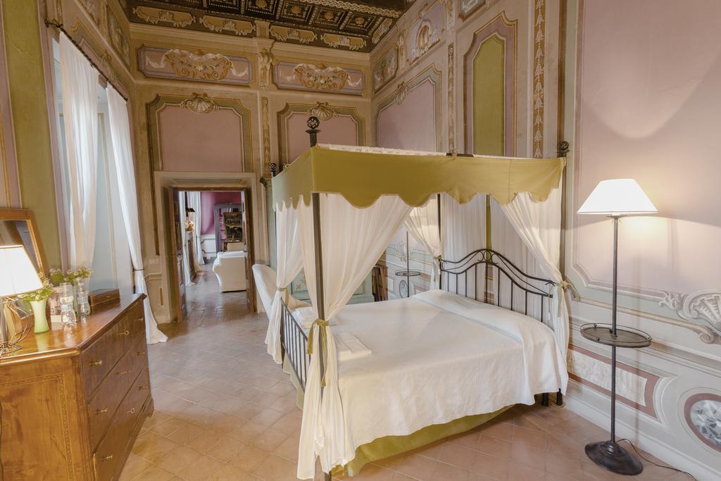 Castello Costaguti Hotel Roccalvecce Szoba fotó